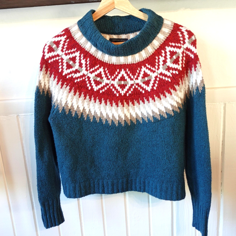 American Eagle Sweater Womens Small Teal Red Fair Isle Cropped Holiday Heritage